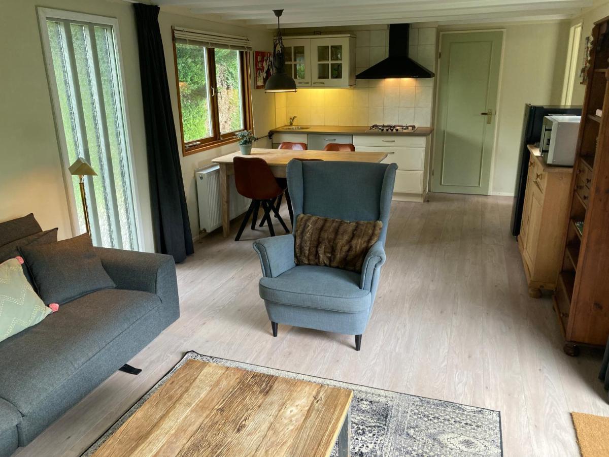 Chalet Wild Forest, Knus Chalet Op De Veluwe Met Gratis Parkeren Putten Esterno foto
