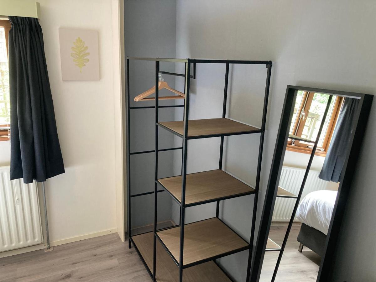 Chalet Wild Forest, Knus Chalet Op De Veluwe Met Gratis Parkeren Putten Esterno foto