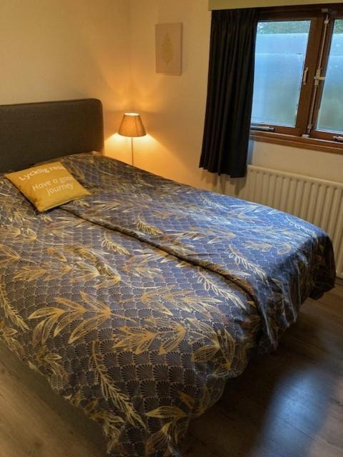 Chalet Wild Forest, Knus Chalet Op De Veluwe Met Gratis Parkeren Putten Esterno foto